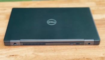 Dell Precision 3530 i7 8850H ram 32GB SSD 256gb 15.6 inch Full HD IPS chuyên thiết kế đồ hoaj