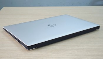 DEll Precision 5540 I7-9750H Ram 16GB SSD 512GB VGA rời Quadro T1000 Màn hình 15.6 Inch FHD IPS