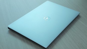 DELL XPS 7390 i5 1021 Ram 16gb ssd 256gb 13.3 inch Full HD Touch vỏ nhôm siêu bền giá rẻ