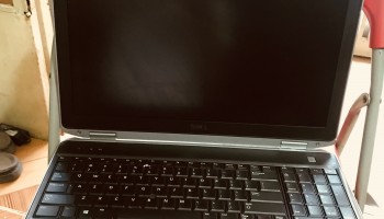 Laptop Cũ Dell E6520 I5 Ram 4GB HDD 320gb VGA rời chuyên game đồ họa