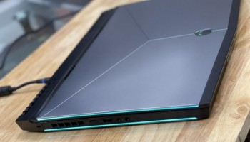 Laptop Dell Alenware 15R3 Core i7 6700HQ Ram 16gb SSD 256GB HDD 1TB Card GTX 1070 8GB 15.6 Full HD chuyen game