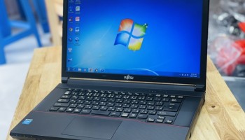 Laptop Fujisu A553 ram 4gb hdd 250gb 15. icnh made in japan siêu bền giá rẻ