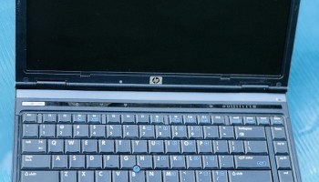 Laptop Hp 6910p CORE 2doul Ram 3GB HDD 160GB 14 inch giá rẻ (siêu bền )