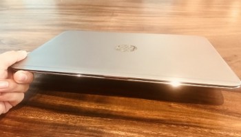 Laptop HP Folio 1040 G1 Core i7 ram 4gb ssd 128gb xách tay siêu mỏng giá rẻ nguyên zin