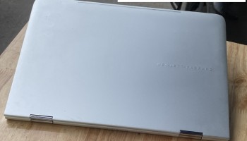Laptop HP spectre X360 Core i5 5300U Ram 8GB SSD 256GB 13.3 inch FULL HD cảm ứng 360 độ vỏ nhôm bền đẹp giá rẻ