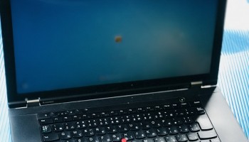 Laptop Lenovo Thinkpad L530 Core i5 3340 Ram 4GB HDD 320gb 15.6 inch xách tay mỹ nguyên zin 100%
