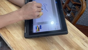 Laptop X360 Lenovo thinkpad Yoga 12 core i5 5300U ram 8gb ssd 256gb 12.5 inch nguyên zin giá rẻ