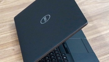 Laptop xách tay Dell E5501 core i5 9300U Ram 16GB SSD 256gb 15.6 inch Full HD touch phím số giá rẻ