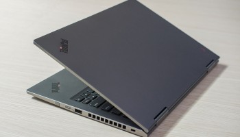 Lenovo thinkpad Yoga X1 Gen 6 i7 8665U Ram 16gb ssd 512GB 14inch Full HD IPS cảm ứng 360 độ vỏ nhôm siêu bên