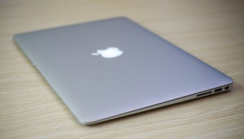 Macbook air 2017 i5 rm 8gb ssd 256gb 13.3 inch vỏ nhôm chính hãng apple giá rẻ