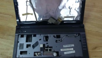 thay vỏ laptop acer 4736