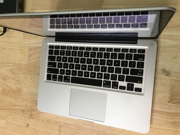 macook pro 2011 giá rẻ
