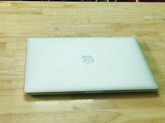 Macbook Pro A1398