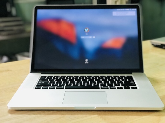 Macbook Pro EMC2745 A1398