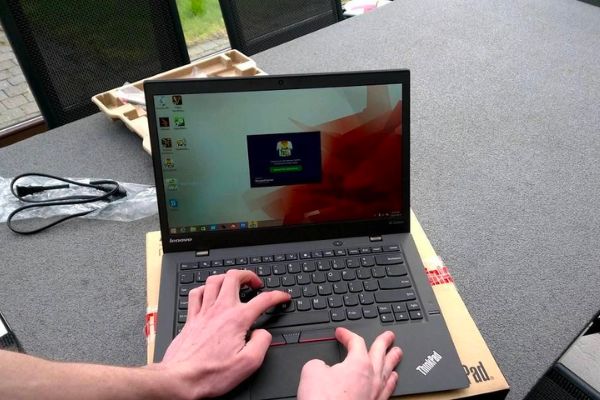 Có nên mua laptop thinkpad cũ không