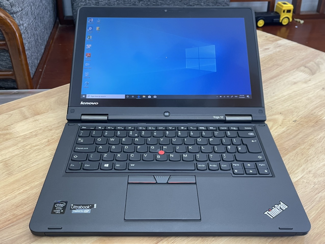 laptop cũ xách tay thinkpad yoga 360