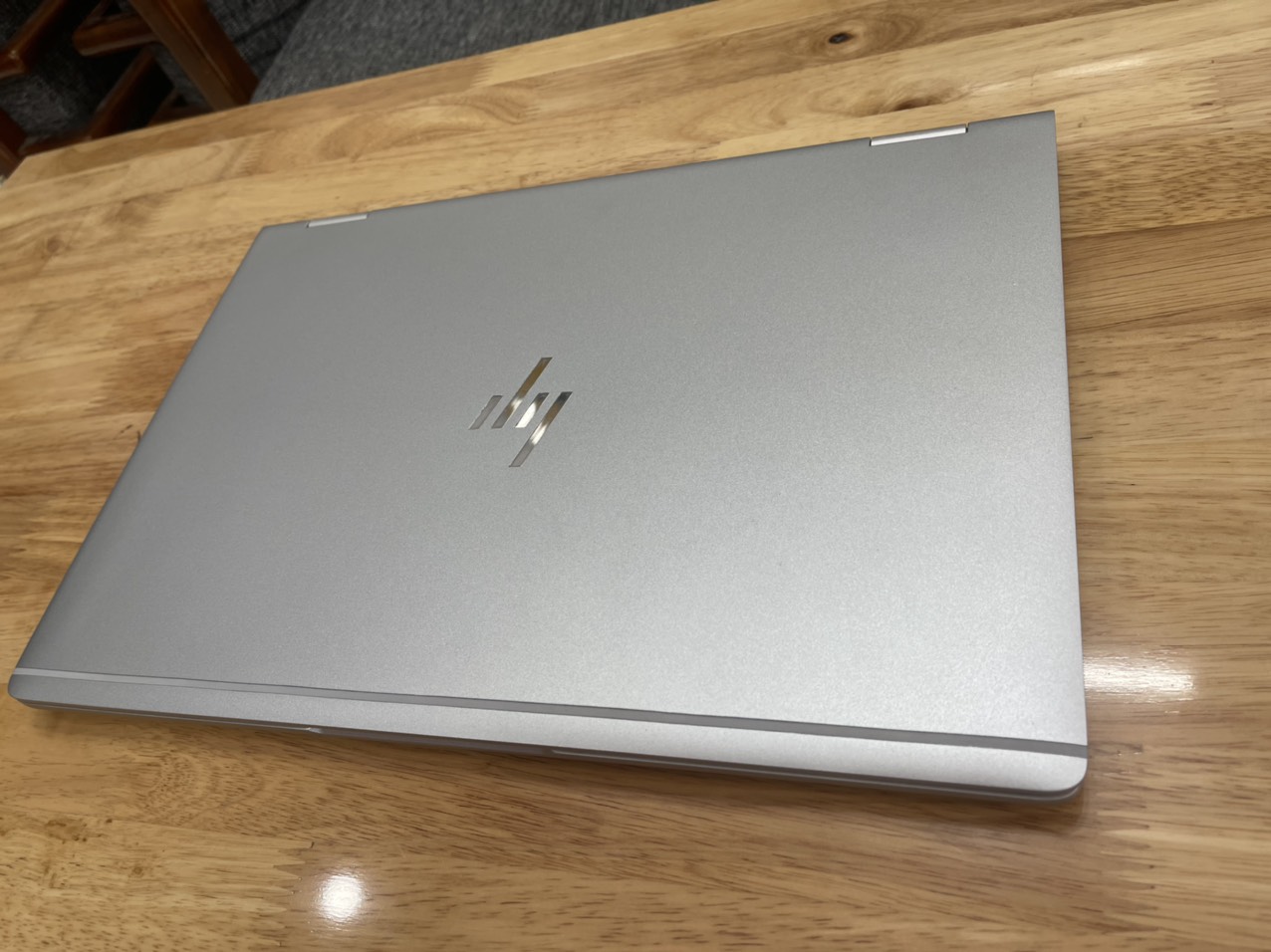 Laptop cũ uy tín tphcm HP x360