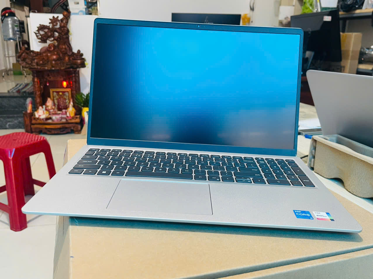 Laptop xách tay Dell Inspiron 15 3530 Core i5-1335U – Hàng New Full Box, Cấu Hình Mạnh, Giá Rẻ Bất Ngờ!