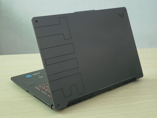 Asus TUF Gaming F17