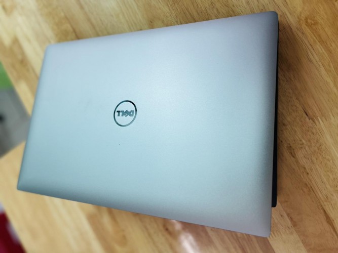 del precision 5520 laptop đồ họa cu