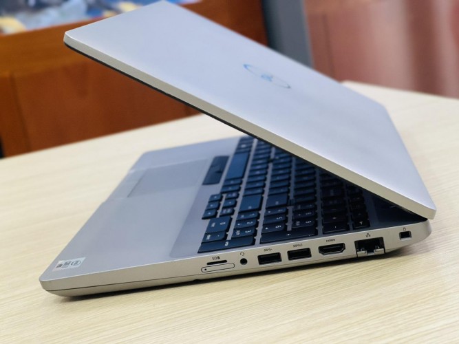 dell đồ họa dell precision 3551