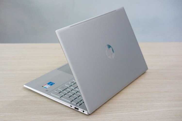 Hp Pavilon 15 eg0xxx i5 1135G7 Ram 32GB SSD 256gb 15.6 inch Full HD giá rẻ