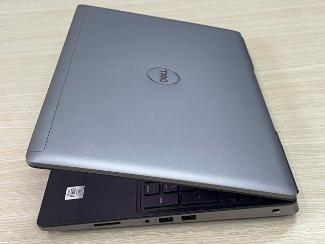 laptop đồ họa del precsiion 7550