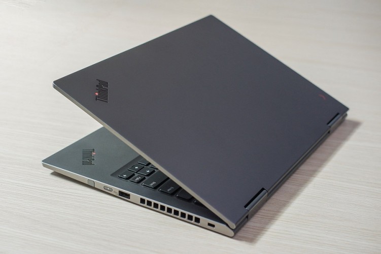 Lenovo thinkpad Yoga X1 Gen 6 i7 8665U Ram 16gb ssd 512GB 14inch Full HD IPS cảm ứng 360 độ vỏ nhôm siêu bên