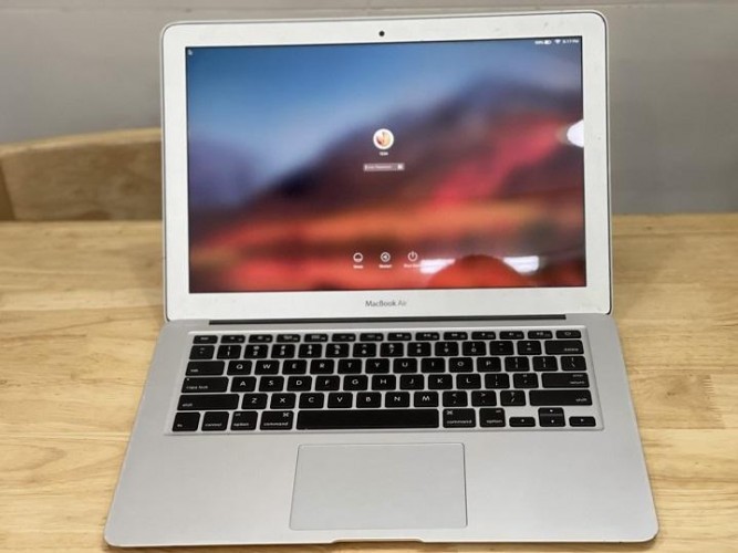 Macbook air A1465 core i5 ram 4gb ssd 128gb 11.6 inch xách tay giá rẻ nguyên zin